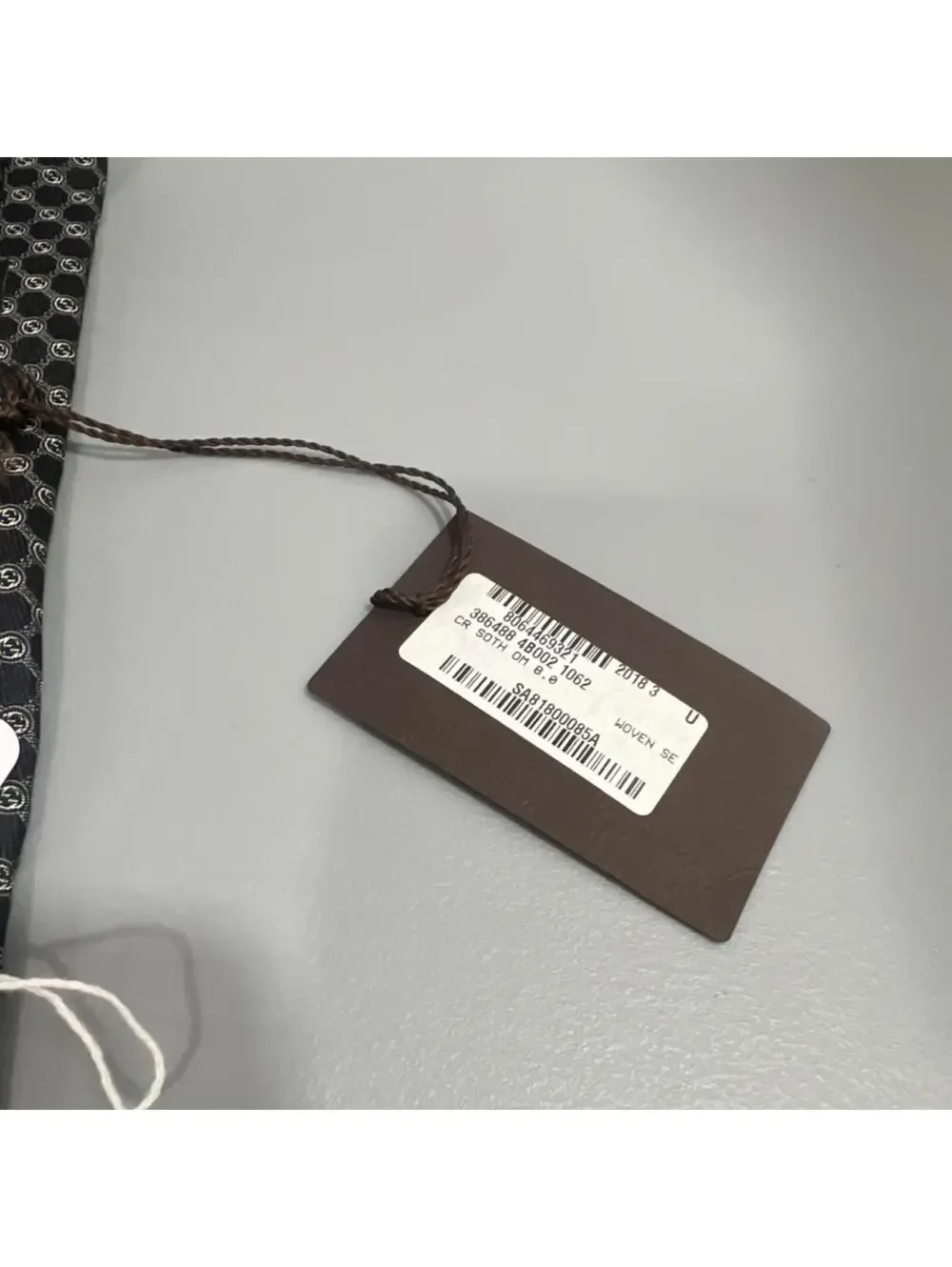 NEW WITH TAGS Gucci Men's Black & Gray Logo Argyle Silk Tie $249 - Picture 7 of 9